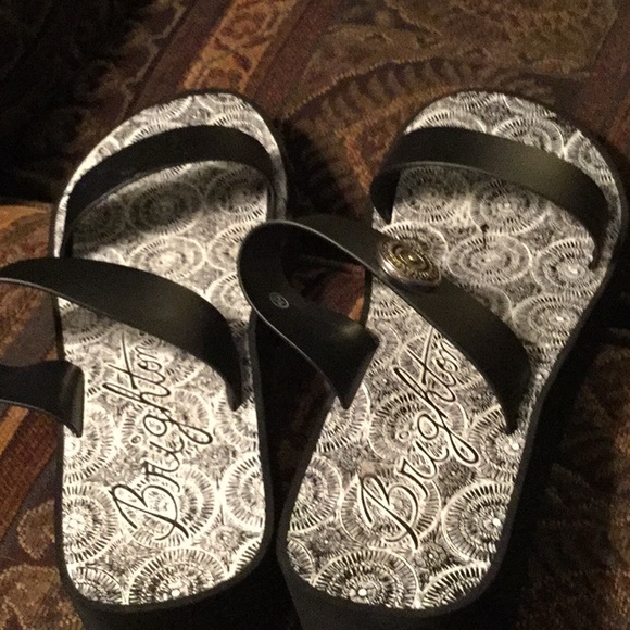 Black Leather Brighton Sandals - Picture 8 of 8